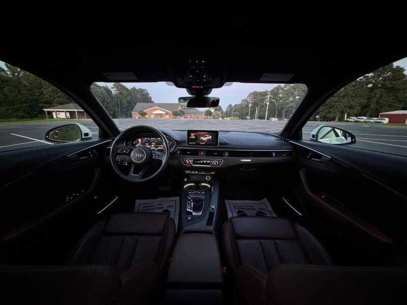 2018 Audi A4 2.0T quattro Premium Plus