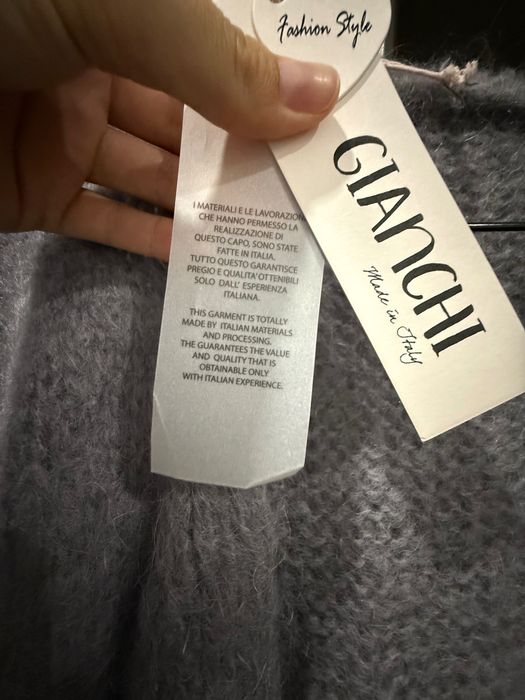 Кардиган з ангорки новий!!