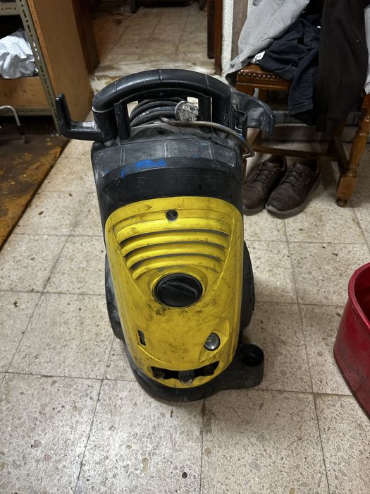 Karcher modelo HD 6/15 C.