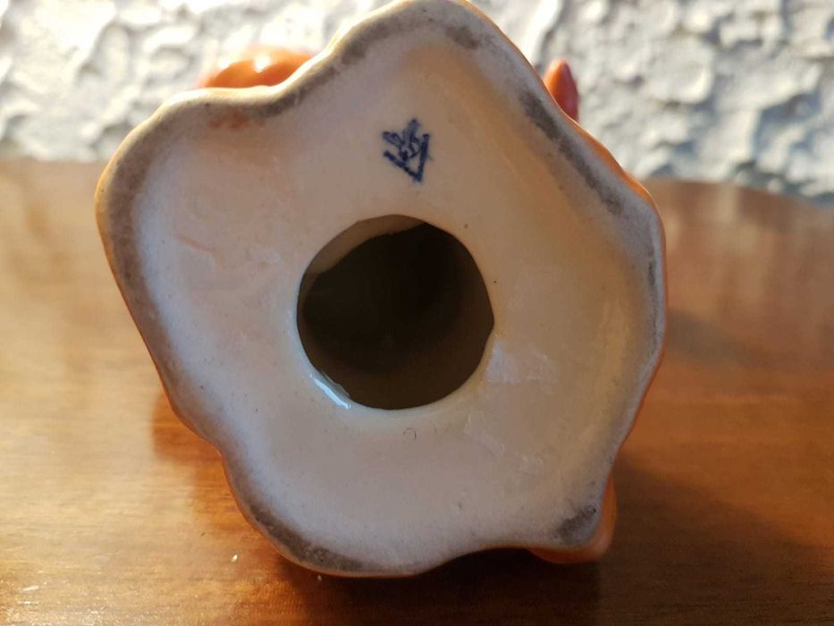 Kolekcjonerska  StaraPorcelanowa Figurka Hummel wcześniejszy Goebel