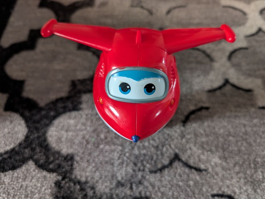 Figurka dżetek robo wings