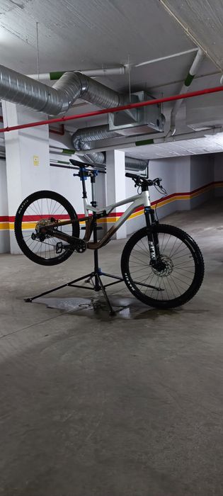 Fucus Thron 6.9 29´´ Deore 2025