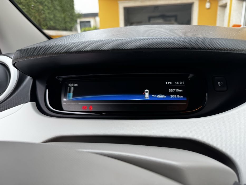 Zoe 40kw 34600km de 2018 estado Novo COM BATARIAS