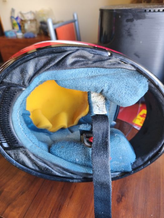 Capacete arai em segunda mão
