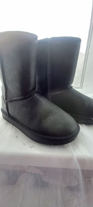 Унти жіночі чорні 37 розмір