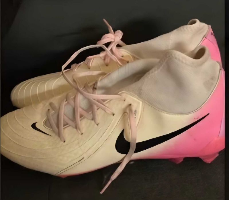 Chuteiras Nike Phanton Luna