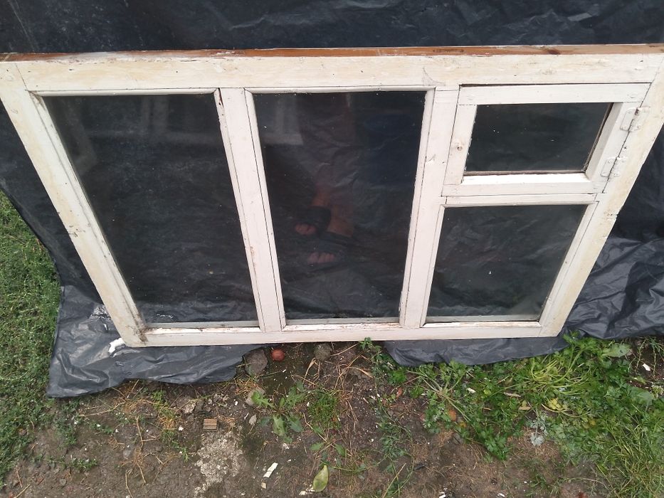 Продам дерев'яні вікна
