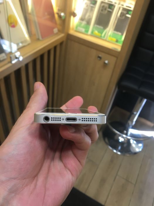 iphone 5s 16/32/64 айфон телефон смартфон оригінал магазин