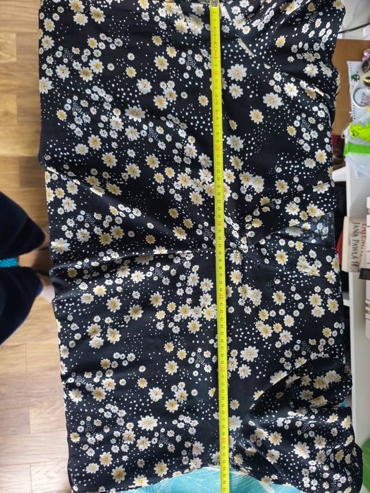 Długa bluzka w kwiaty BE-LOVED rozmiar 46 / XXL tunika w stokrotki dekolt V