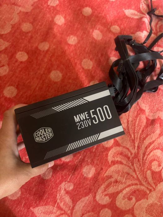 Надежный блок питания Cooler Master MWE 500W v2 (80+ White)