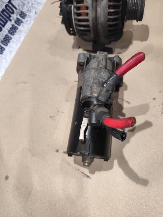 Стартер генератор Volvo