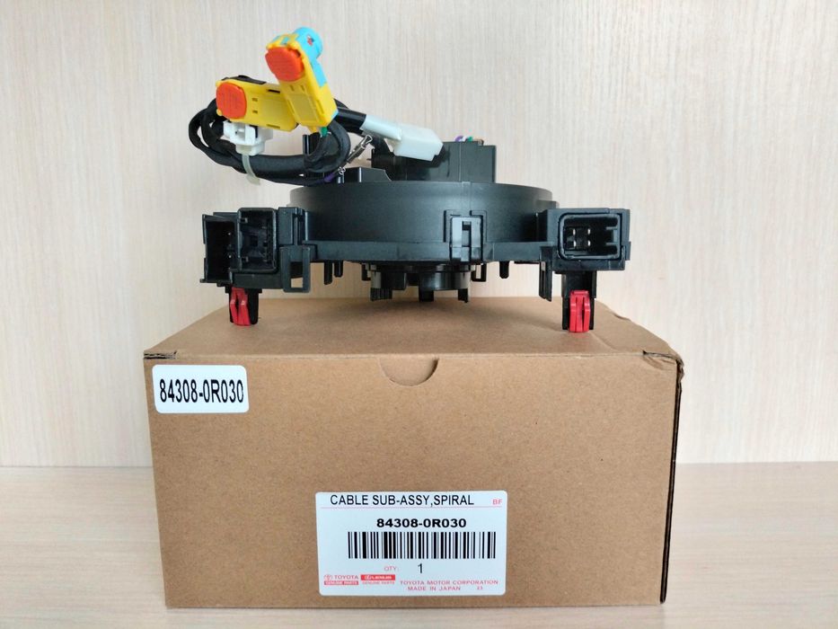 Шлейф керма, модуль AIRBAG Toyota Rav 4 Camry 84308-0R030 ES250 ES300h