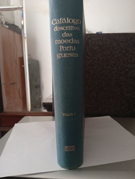 Vendo livro antigo