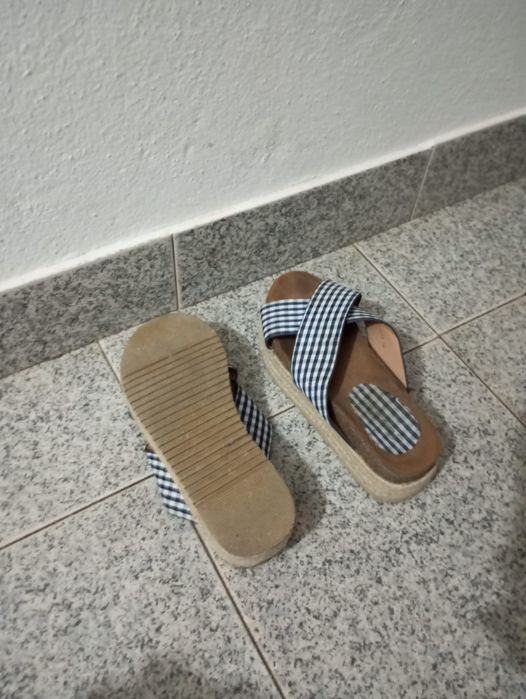 Sandálias Vintage Tamanho 38