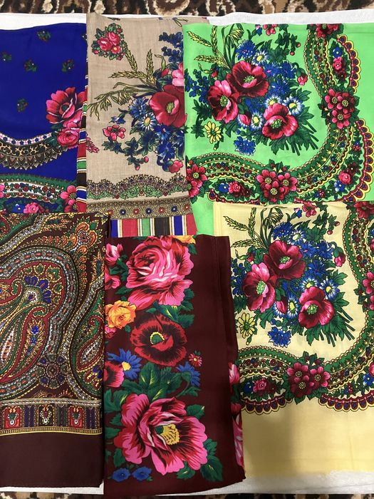 Платки ( 100% хлопок) СССР ,  с люрексом и без  , носовые СССР