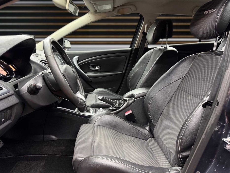 Renault Mégane GT Line Pele/Câmera c/Garantia - 138€ p/mês