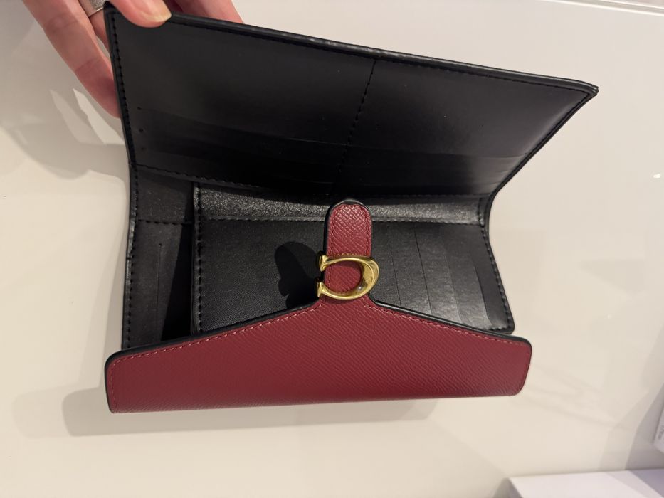 Carteira Coach vermelha