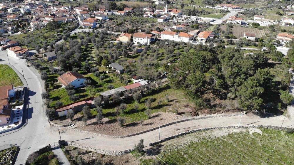 Terreno à venda na Rua da Moita