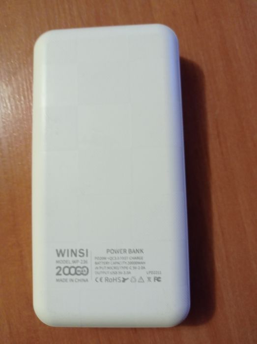 Повер банк Winsi