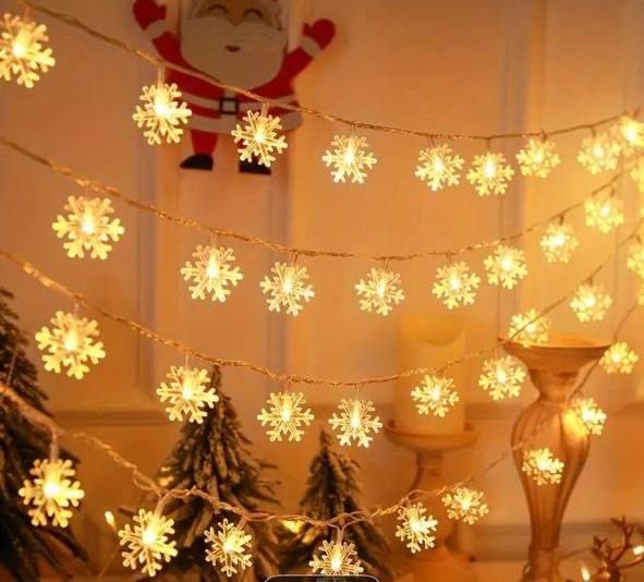 LED-гирлянда «Снежный Дождь» — праздничная подсветка без розетки