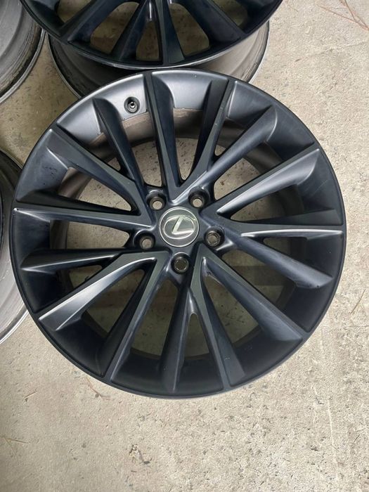 Диски Lexus 5/114.3 R18