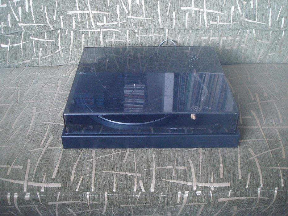 Продам проигрыватель пластинок