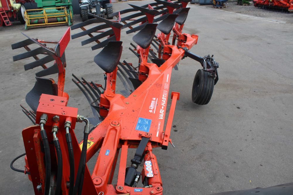 Kuhn Vari master 120 5 (4+1) skibowowy pług IGŁA CENA BRUTTO multimaster 122 CENA