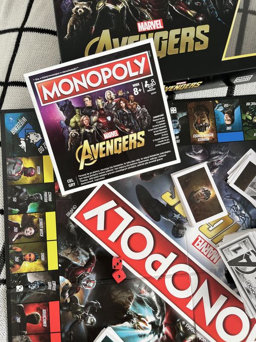 Gra planszowa Monopoly Marvel (Edycja Limitowana)