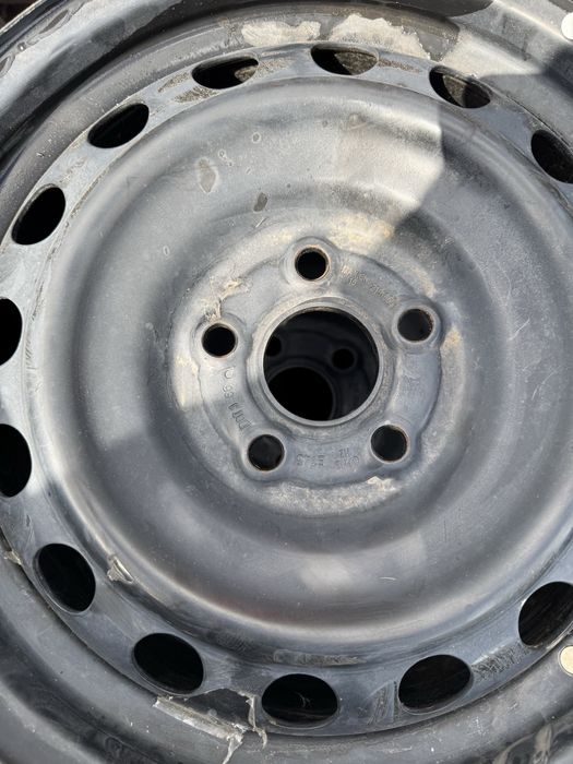 Felgi stalowe toyota yaris po 2020 roku 5x100 et45