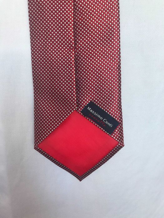 Gravatas em excelente estado