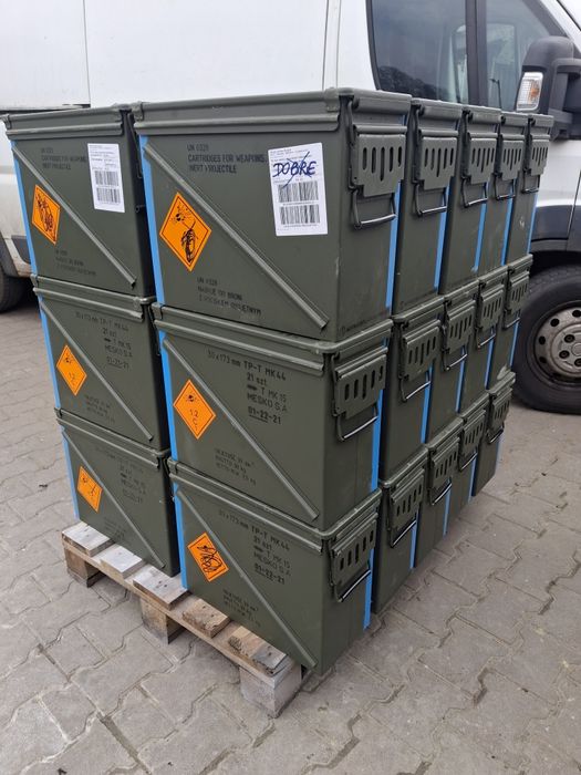 Wojskowa skrzynia M548 NATO duża hermetyczna