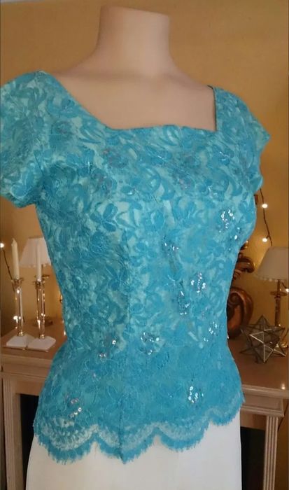 Conjunto na cor azul, tamanho M/L