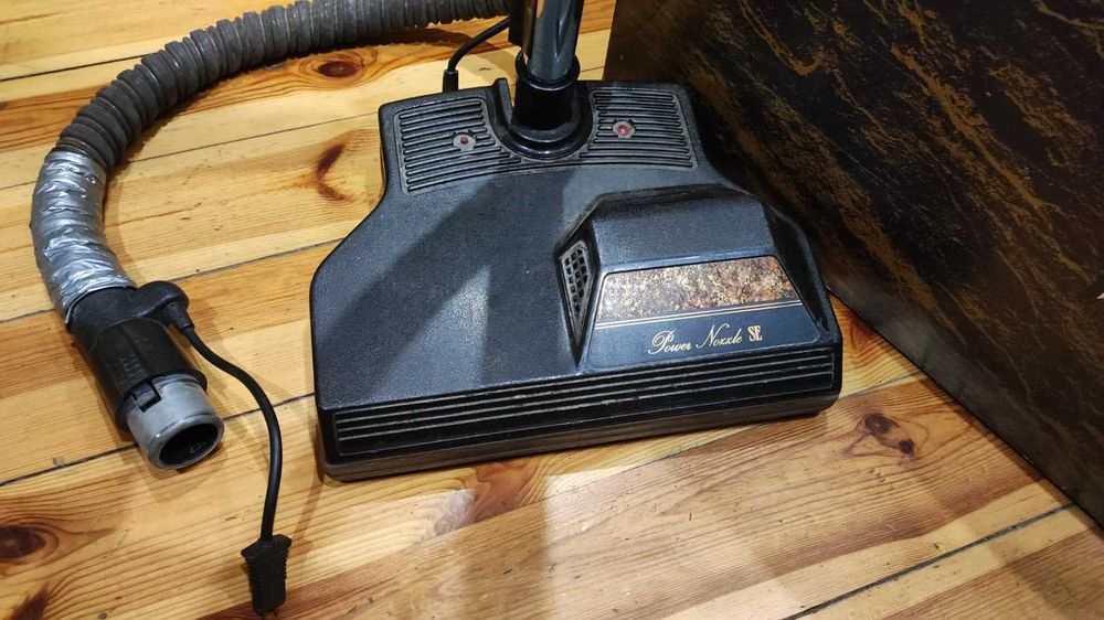 Szczotka elektryczna trzepiąca do dywanów Rainbow SE oryginalna