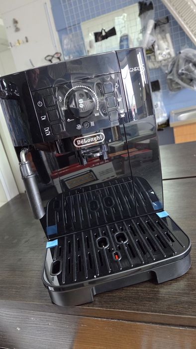 Кавомашина Delоnghi