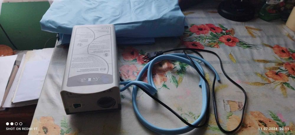 Materac przeciwodleżynowy do łóżek rehabilitacyjnych.