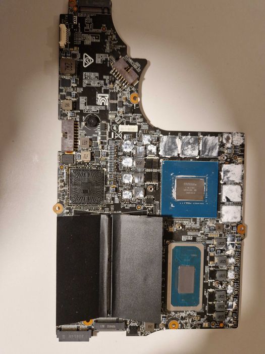 Msi creator ms-15711 плата неробоча