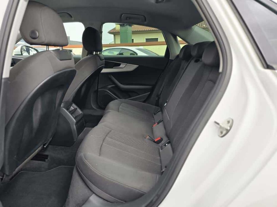 AUDI A4 LIMOUSINE B9 S LINE 2.0TDI 150CV