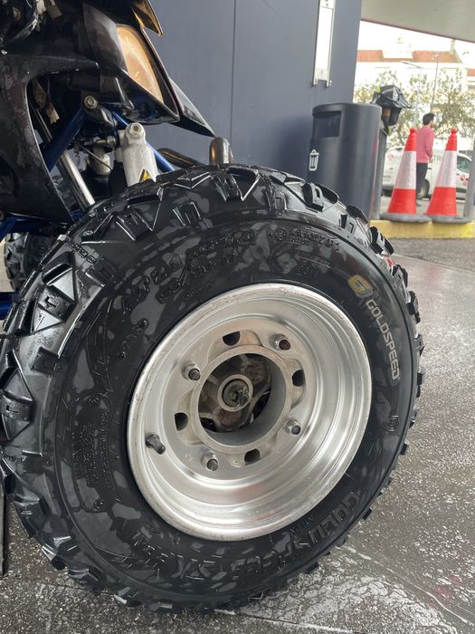 Yamaha YFZ 450 Moto 4