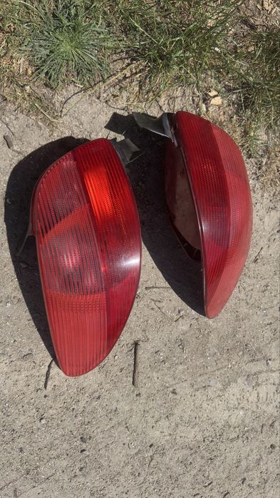 Farois traseiros peugeot 206