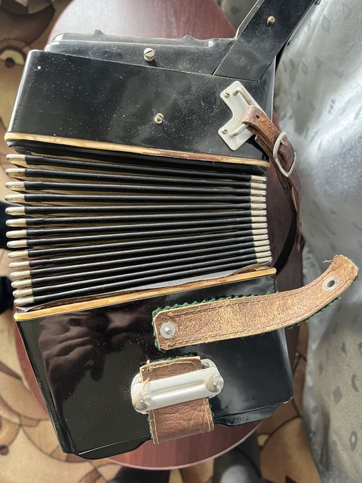 Аккордеон послевоенных годов производства
