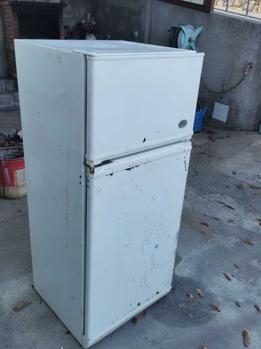 Frigorífico antigo