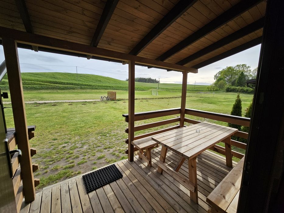 Domki letniskowe Przy Leśniczówce - Sauna - Jacuzzi - Domki nad jeziorem- Bory Tucholskie- Kaszuby, rodzinny wypoczynek, plac zabaw, stawy