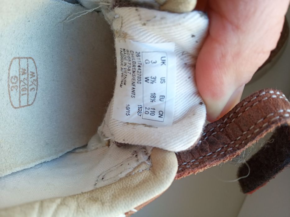 Ботинки ботиночки кросівки Clarks для хлопчика 19 розмір перше в