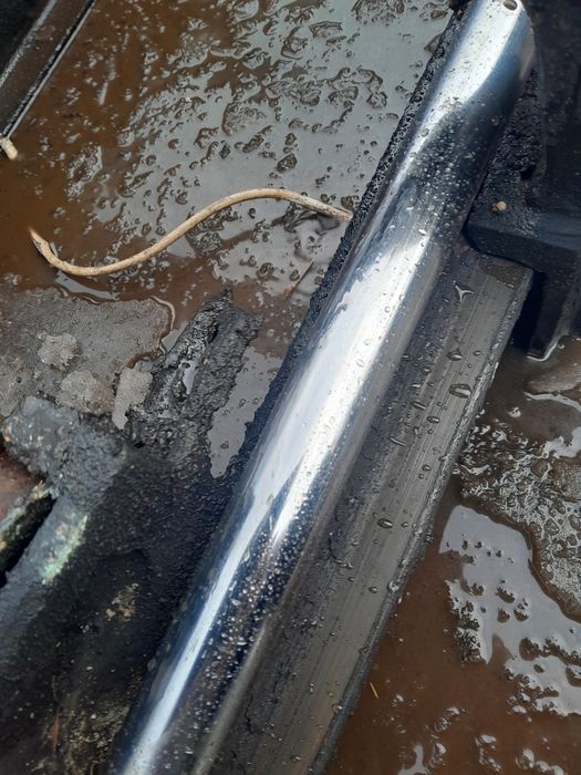 Гидроцилиндр для вилочного погрузчика