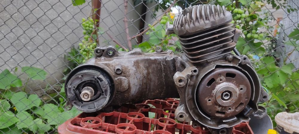 Скутер Хонда Такт 16,24 без движка