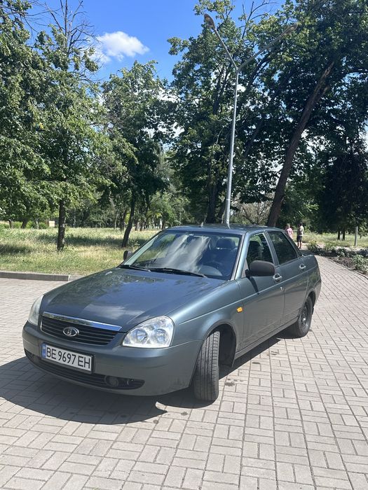 Продам Lada Priopa 2011