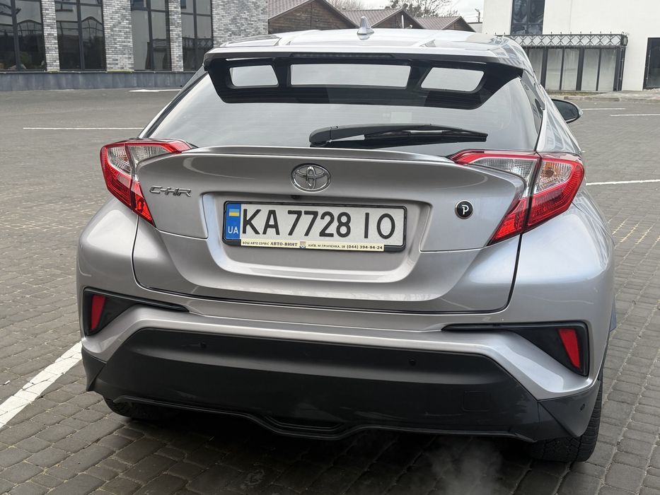 Продам tayota c-hr