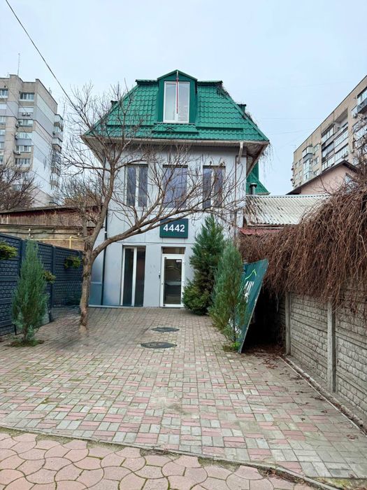 Продаж готового бізнесу – хостел поруч з ТЦК “Нагірний”