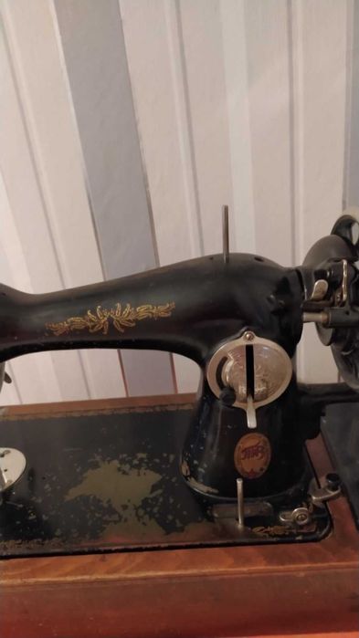 Швейна машина ручна  "Подолка"