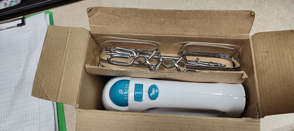 Mikser 180 wat nowy. Powystawowy.